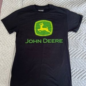 John Deere t-shirt